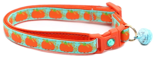 CAMS Pumpkins and Gold Breakaway Cat Collar