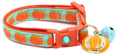 CAMS Pumpkins and Gold Breakaway Cat Collar