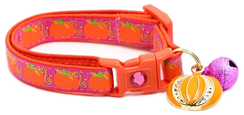 CAMS Pumpkins and Gold Breakaway Cat Collar
