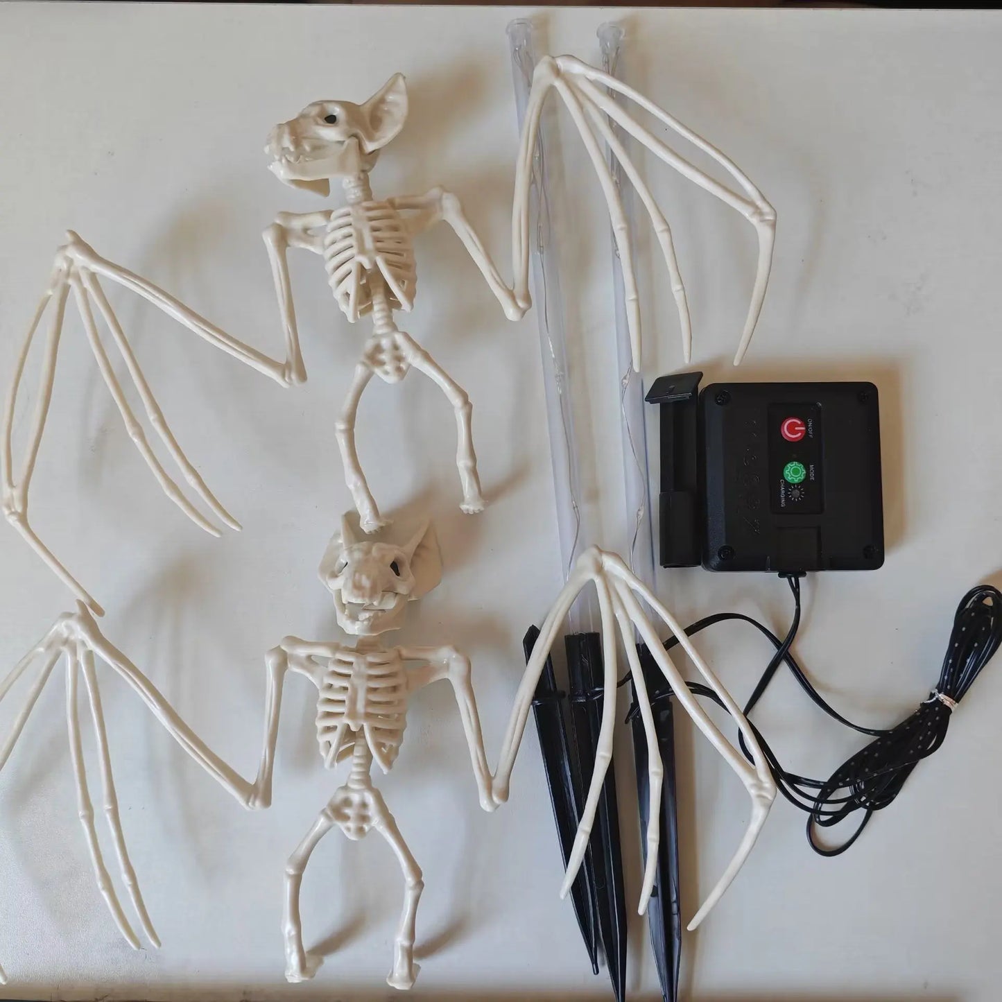 CAMS Halloween Decorations Outdoor Solar Garden Lights 2PC 3D Scary Bats Skeleton Waterproof Purple Orange LED Lights for Yard Party